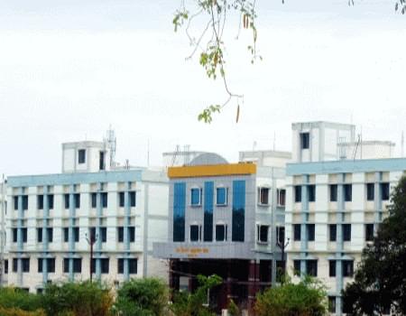 Madurai Medical College Academic Building photo 1